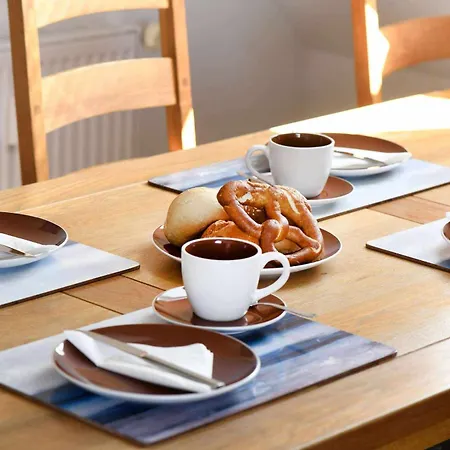 Haus Duenenrose Strandlaeufer Apartamento *