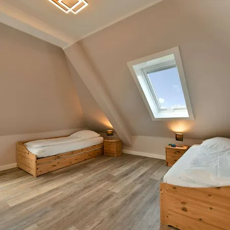 Haus Duenenrose Strandlaeufer Apartamento *